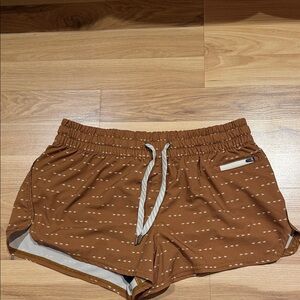 Vuori Brown Geometric Shorts